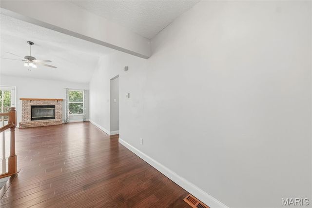 161 Berryville Place, St Charles, MO 63304