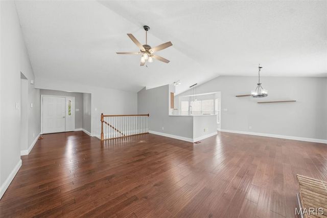 161 Berryville Place, St Charles, MO 63304