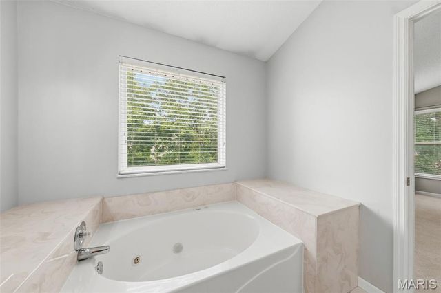 161 Berryville Place, St Charles, MO 63304