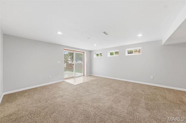 161 Berryville Place, St Charles, MO 63304