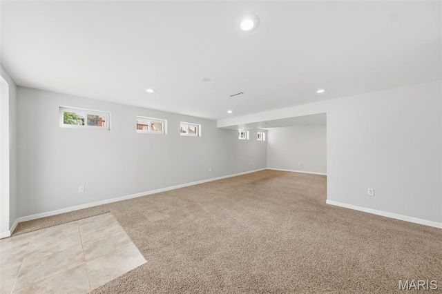 161 Berryville Place, St Charles, MO 63304