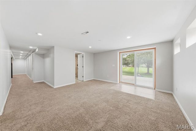 161 Berryville Place, St Charles, MO 63304