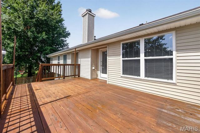 161 Berryville Place, St Charles, MO 63304