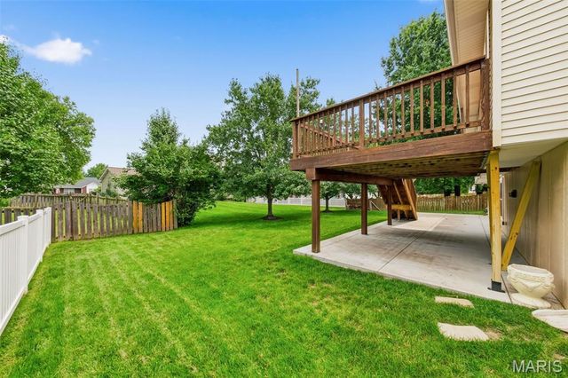 161 Berryville Place, St Charles, MO 63304