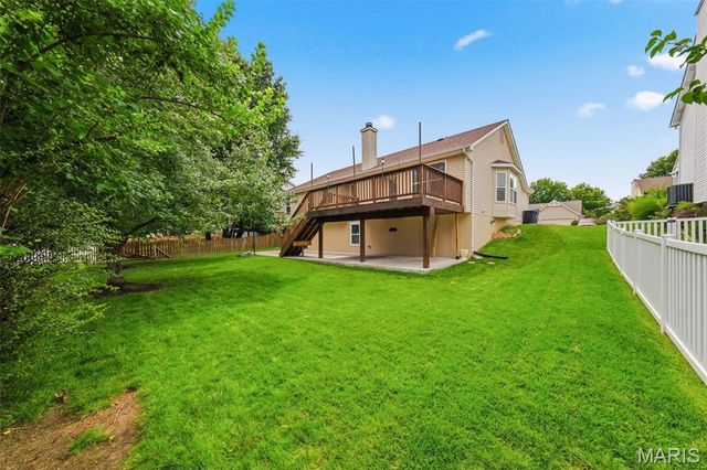 161 Berryville Place, St Charles, MO 63304