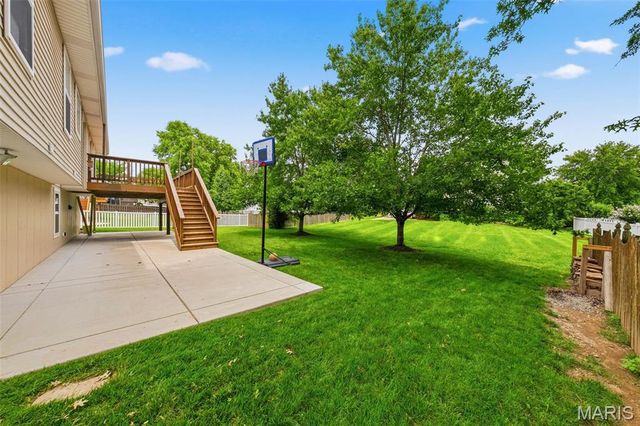 161 Berryville Place, St Charles, MO 63304