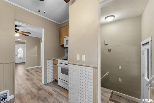 125 S Birchwood Ave Avenue, Davenport, IA 52802