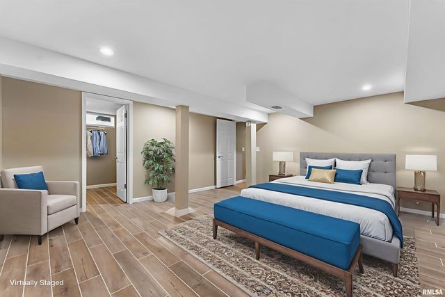 125 S Birchwood Ave Avenue, Davenport, IA 52802