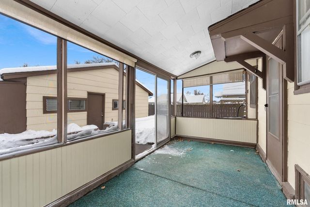 125 S Birchwood Ave Avenue, Davenport, IA 52802