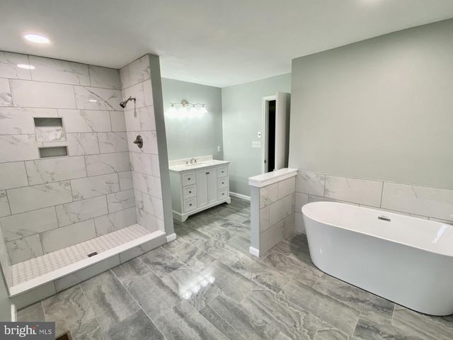 3582 MEADOW BRIDGE RD, Salisbury, MD 21804