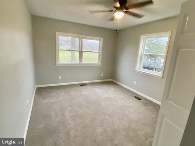 3582 MEADOW BRIDGE RD, Salisbury, MD 21804