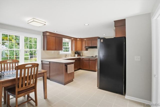 26 Chasewood Lane, Amherst, NY 14051