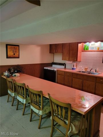 13290 Carla Ave NW, Uniontown, OH 44685