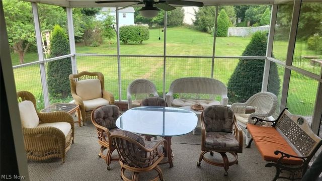 13290 Carla Ave NW, Uniontown, OH 44685