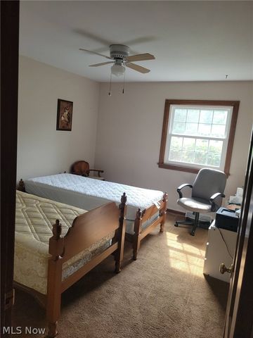 13290 Carla Ave NW, Uniontown, OH 44685