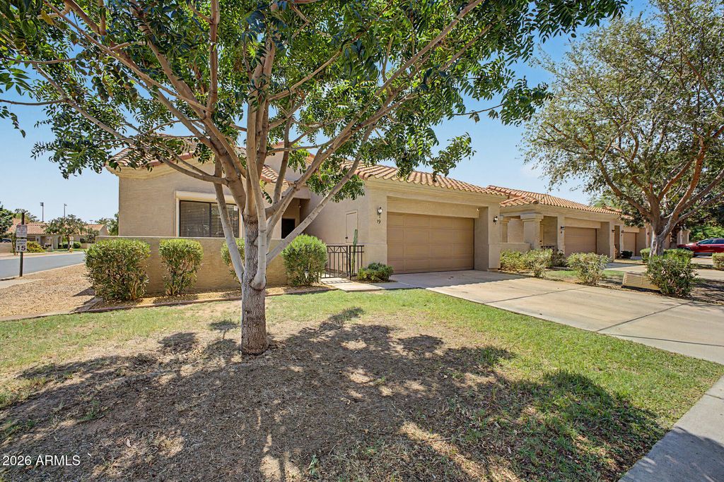 45 E 9TH Place 19, Mesa, AZ 85201 — photo 2
