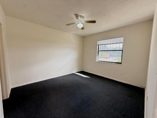 5607 N Flagler Drive, West Palm Beach, FL 33407