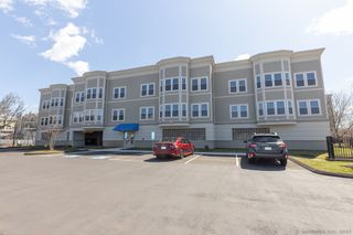 300 Harbour Close 34-B, New Haven, CT 06519