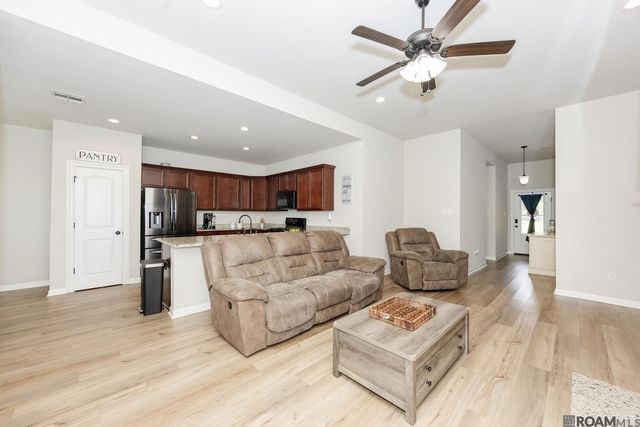 3758 Cane Ridge Dr, Addis, LA 70710