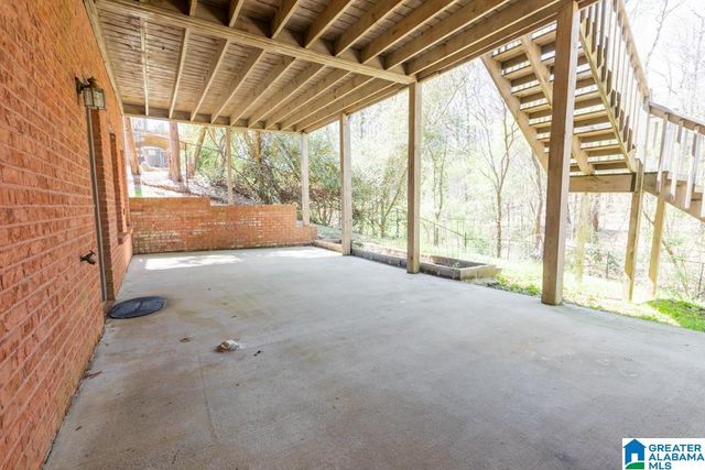 185 BROOK TRACE DRIVE, Hoover, AL 35244