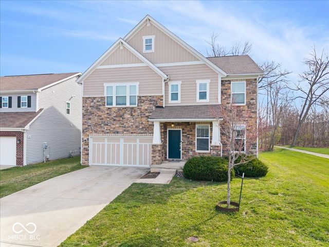 8595 N Deer Hill Drive, Mccordsville, IN 46055