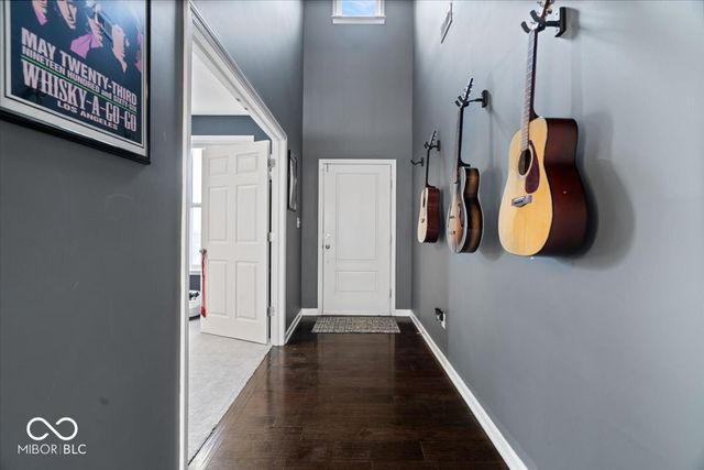 8595 N Deer Hill Drive, Mccordsville, IN 46055