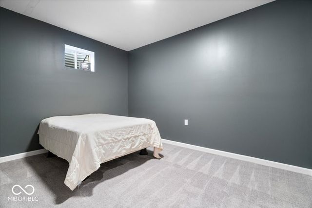 8595 N Deer Hill Drive, Mccordsville, IN 46055