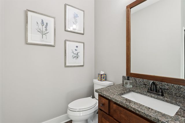 8243 Sky View Circle, West Des Moines, IA 50266