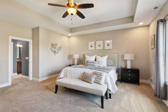 8243 Sky View Circle, West Des Moines, IA 50266