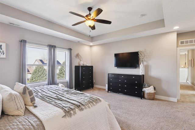 8243 Sky View Circle, West Des Moines, IA 50266