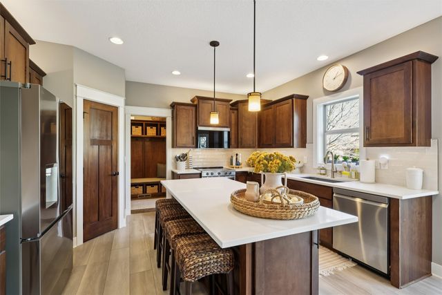 8243 Sky View Circle, West Des Moines, IA 50266