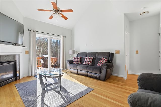 40 Old Louisquisset Pike 801, North Smithfield, RI 02896