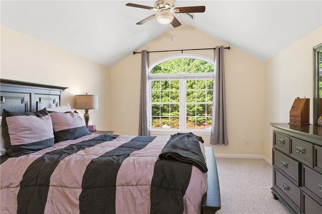 40 Old Louisquisset Pike 801, North Smithfield, RI 02896