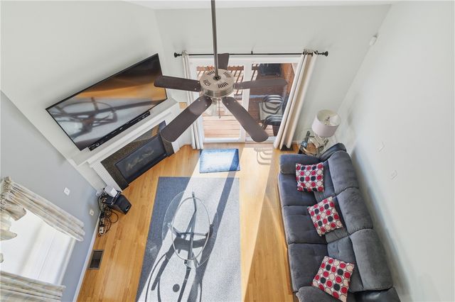 40 Old Louisquisset Pike 801, North Smithfield, RI 02896