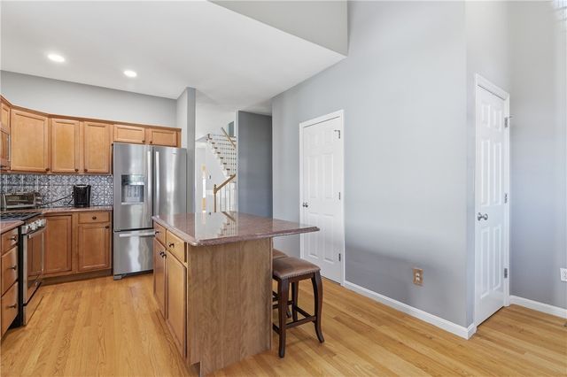 40 Old Louisquisset Pike 801, North Smithfield, RI 02896