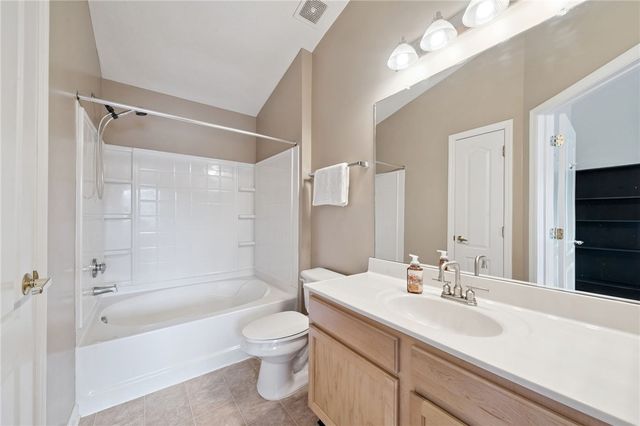 250 Hidden Ridge Court 301, South Park, PA 15129