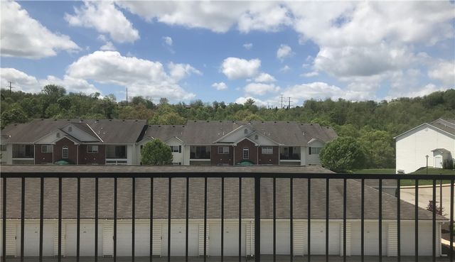 250 Hidden Ridge Court 301, South Park, PA 15129