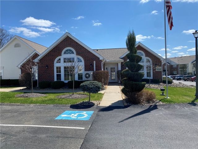 250 Hidden Ridge Court 301, South Park, PA 15129