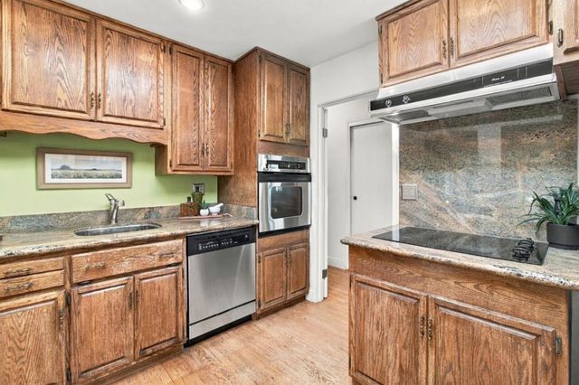 200 Fernwood Drive, San Bruno, CA 94066