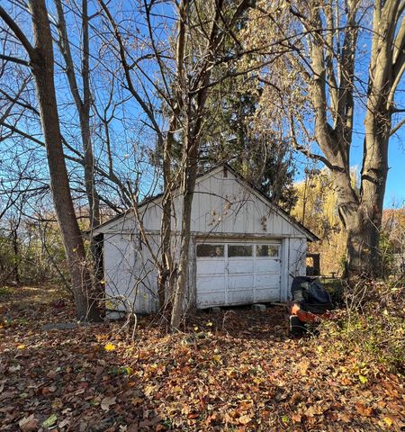 610 Home Street, La Porte, IN 46350