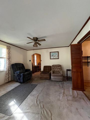 610 Home Street, La Porte, IN 46350