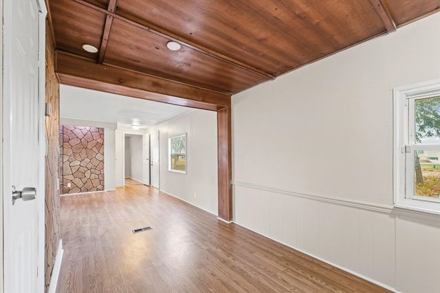 1149 Maze Court, Decatur, IL 62526