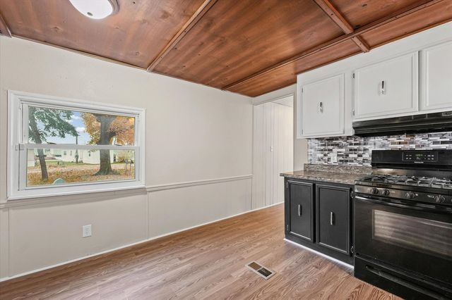 1149 Maze Court, Decatur, IL 62526