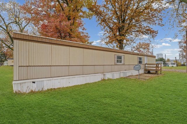 1149 Maze Court, Decatur, IL 62526