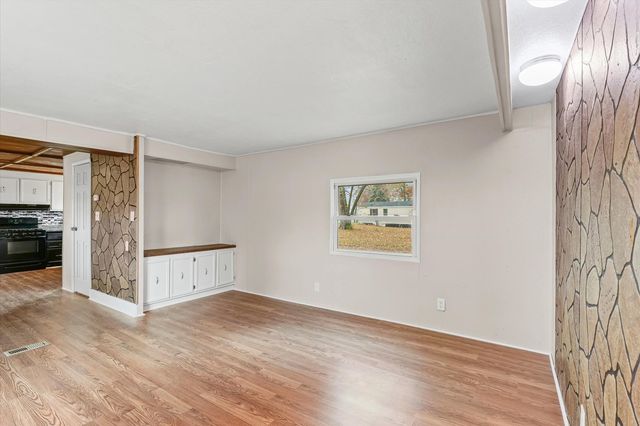 1149 Maze Court, Decatur, IL 62526