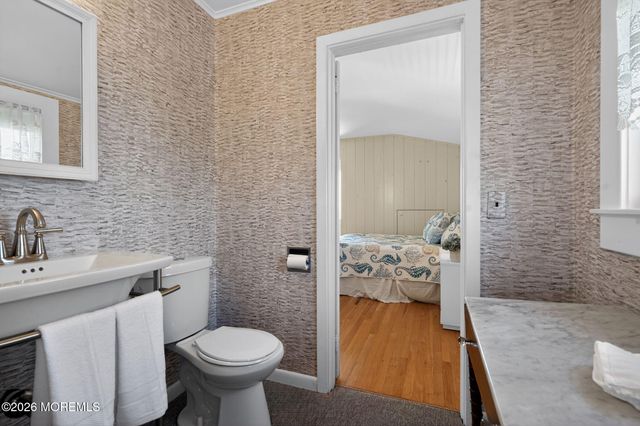 1521 Ocean Avenue, Mantoloking, NJ 08738