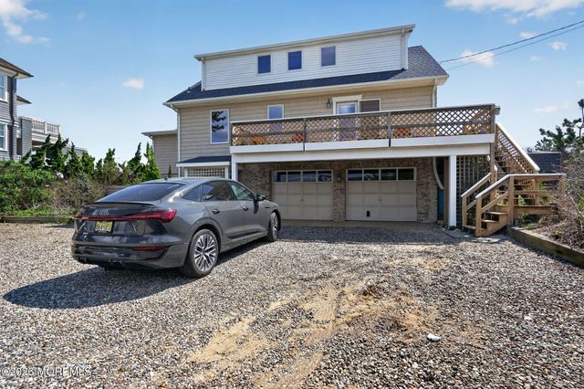 1521 Ocean Avenue, Mantoloking, NJ 08738