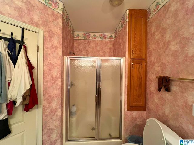 550 LAKESIDE CIRCLE, Center Point, AL 35215