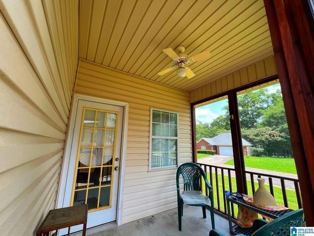 550 LAKESIDE CIRCLE, Center Point, AL 35215