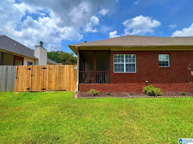 550 LAKESIDE CIRCLE, Center Point, AL 35215